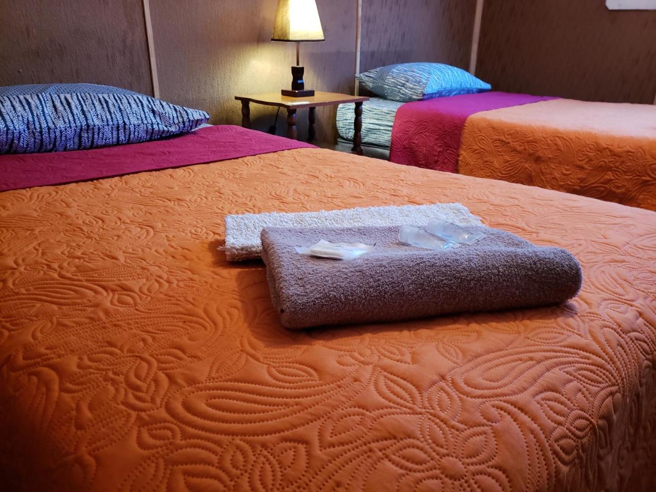 Antiguos Bed And Breakfast Puerto Natales Dış mekan fotoğraf