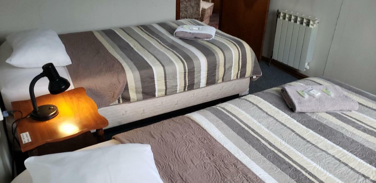 Antiguos Bed And Breakfast Puerto Natales Dış mekan fotoğraf